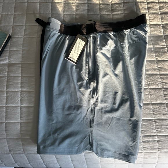 NWT Rhone Base Training Shorts Men's MEDIUM 8'' Inseam Athletic Performance - Picture 1 of 10